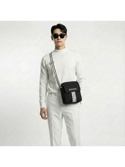 Giordano - Unisex Crossbody Canvas Sling Bag - Black