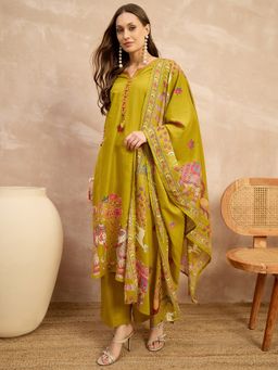 CHETI - Green Cotton Digital Printed Kurta with Pant and Dupatta