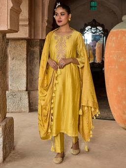 Women Plus - Yellow Embroidered Viscose Kurta with Pant and Dupatta