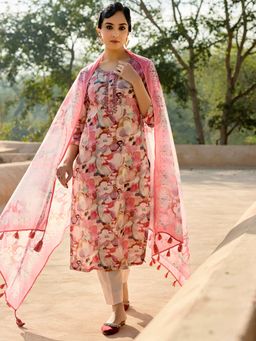 Women Plus - Pink Floral Printed Malai Cotton Kurta with Pant and Dupatta