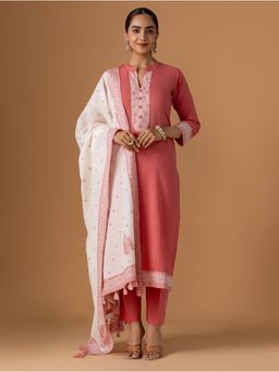 Women Plus - Peach Solid Cotton Kurta with Pant and Woven Dupatta