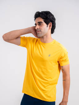 DCYPHR - Men Ausm5X Half Sleeves Yellow T-Shirt