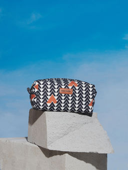 Pipa Bella by Nykaa Fashion - Quirky Black & White Geometric Kate Rectangular Travel Pouch