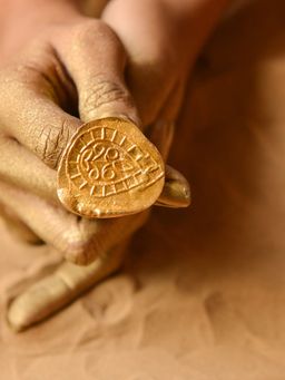 Kassa - Women's Gold Adjustable Statement Ring