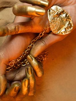 Kassa - Women's Gold Statement Necklace