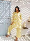 Yellow color option, Sold out, Currently selected