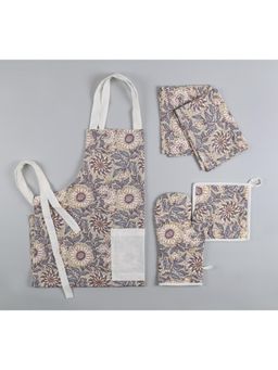 India Circus by Krsnaa Mehta - Blooming Daisy Kitchen Linen Set