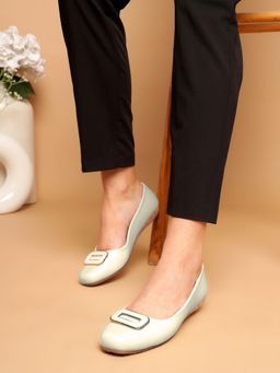 Truffle Collection - Off White Solid Ballerina