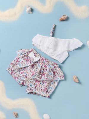 Nautinati Girls Floral Printed Top With Shorts main image 0