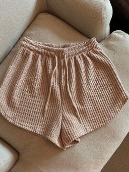 Outzidr - Beige Textured Knit Shorts