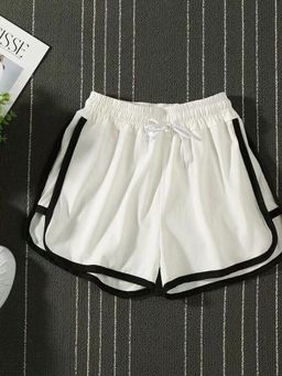 Outzidr - White Contrast Striped Shorts