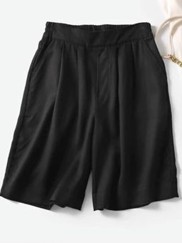 Outzidr - Black Elasticated Pleated Shorts