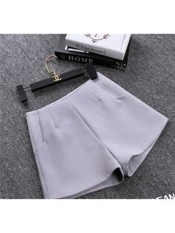 Outzidr - Grey High Waist Pleated Shorts