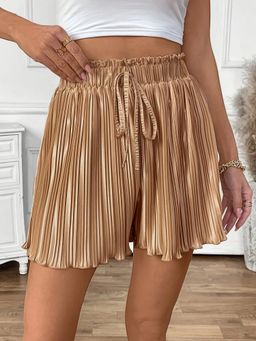 Outzidr - Beige Pleated Shorts