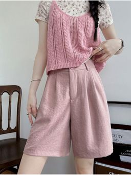 Outzidr - Pink Relaxed Fit Pleated Shorts