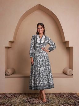 GULAB CHAND TRENDS - Grey Floral Printed Bishop Sleeves Ethnic A-Line Dress (Set of 2)