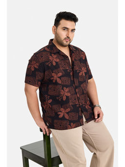 Snitch - Black Floral Half Sleeves Regular Casual Shirt for Men