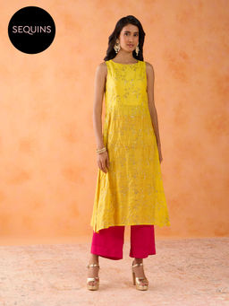 Gajra Gang - Haldi Pop Yellow Chanderi Embroidered Kurta with Pant (Set of 2) GGHPSKD03