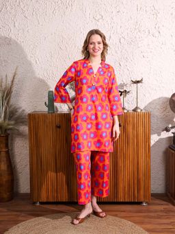 ALLUREARMOIRE - Floral Printed V-Neck Cotton Co-Ord (Set of 2)