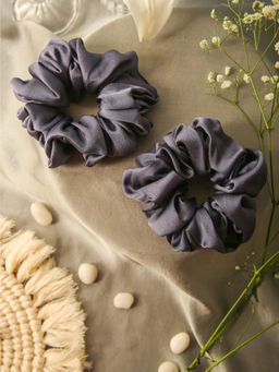 Spotstyl - Pure Silk Sapphire Blue Oversized Scrunchies - Pack of 2