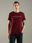 Maroon color option, Currently selected