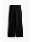 Black color option, Currently selected