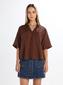 Brown color option