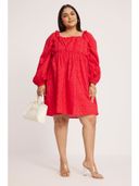 Red color option, Sold out, Currently selected