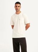 Off White color option, Currently selected