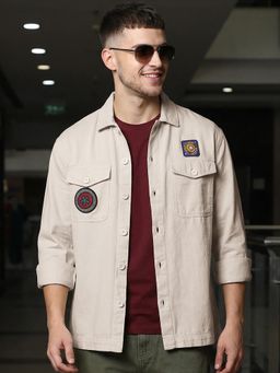 Bewakoof - Mens Beige Badge Oversized Casual Shirt