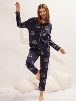 Sweet Dreams - Snoopy Front Open Top & Pyjama (Set of 2)