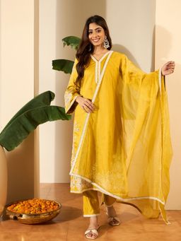 INDDUS - Floral Thread Embroidered Kurta with Pant and Dupatta