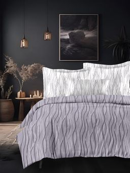 Sleeping Owls- because your sleep matters - Lavender Bedsheet with Pillow Covers (Super King)