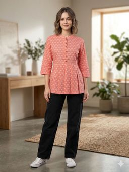 MAAND - Peach Cotton Printed Top