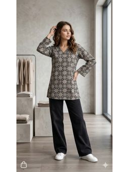 MAAND - Black Cotton Printed Top