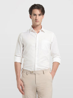 Arrow - Men White Solid/Plain Cotton Shirt