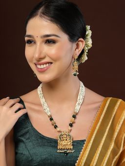 PANASH - Gold-Plated Stone-Studded & Beaded Jewellery Set