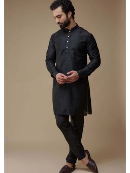 Spring Break - Men Black Cotton Silk Plain Kurta with Pant
