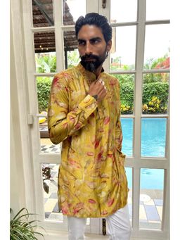 Spring Break - Men Yellow Silk Blend Printed Kurta with Pant