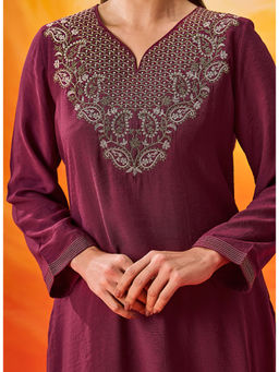 Lakshita - Pink Zari Embroidered Kurta and Pant
