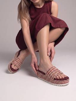 DENILL - Maroon Women's Rope Detail Sandals
