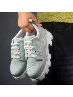 RETTROSE - Pink Sugarblush Embellished Sneakers