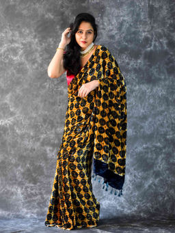 Sundarii - Sundari Nefertiti - Ajrakh Silk Velvet Saree without Blouse