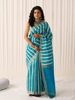 Five Point Five - Women's Pankti Turquoise Printed Saree with Unstitched Blouse