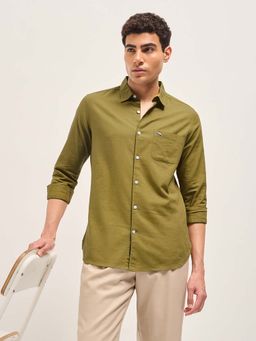 The Bear House - Men Olive Solid Shirt