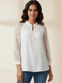Qurvii - Crepe Regular Fit White Top