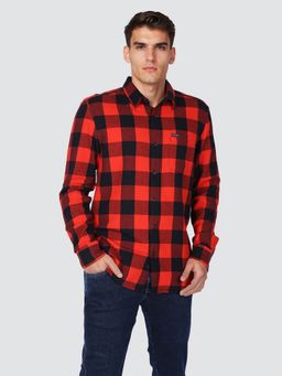 Wrangler - Men's Checked Red Regular Fit Shirt