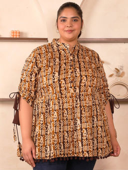 Indietoga Plus Size - Women's Brown Paisley Printed Fit and Flare Tunic Top