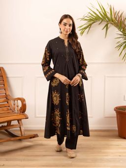 Autumnlane - Karen Ink Printed Kurta with Pant