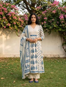 Autumnlane - Swades Parch Cotton Anarkali Kurta with Pant & Dupatta